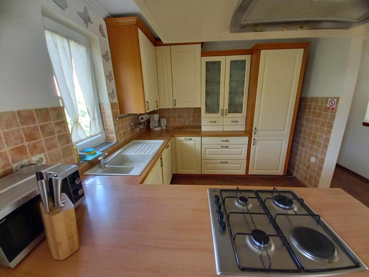 Apartmani Dijana Palit Kültér fotó