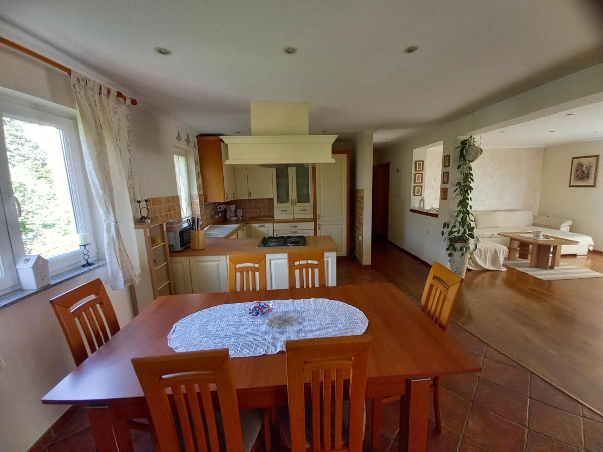 Apartmani Dijana Palit Kültér fotó