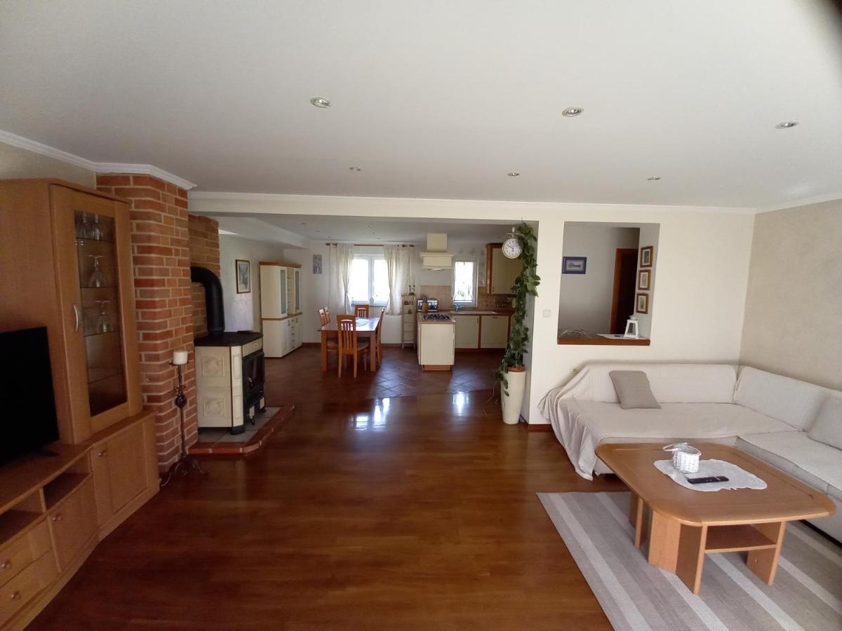 Apartmani Dijana Palit Kültér fotó
